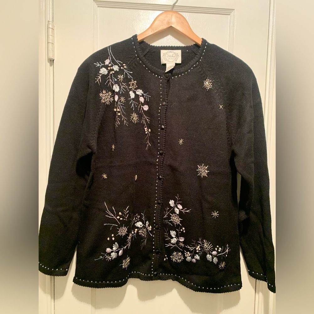 Stitches In Time NWT Black Snowflake Floral Cardigan Size L Beaded Embroidered